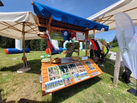 Festival SAŠA kolesari ob gostovanju dirke Po Sloveniji v Lučah